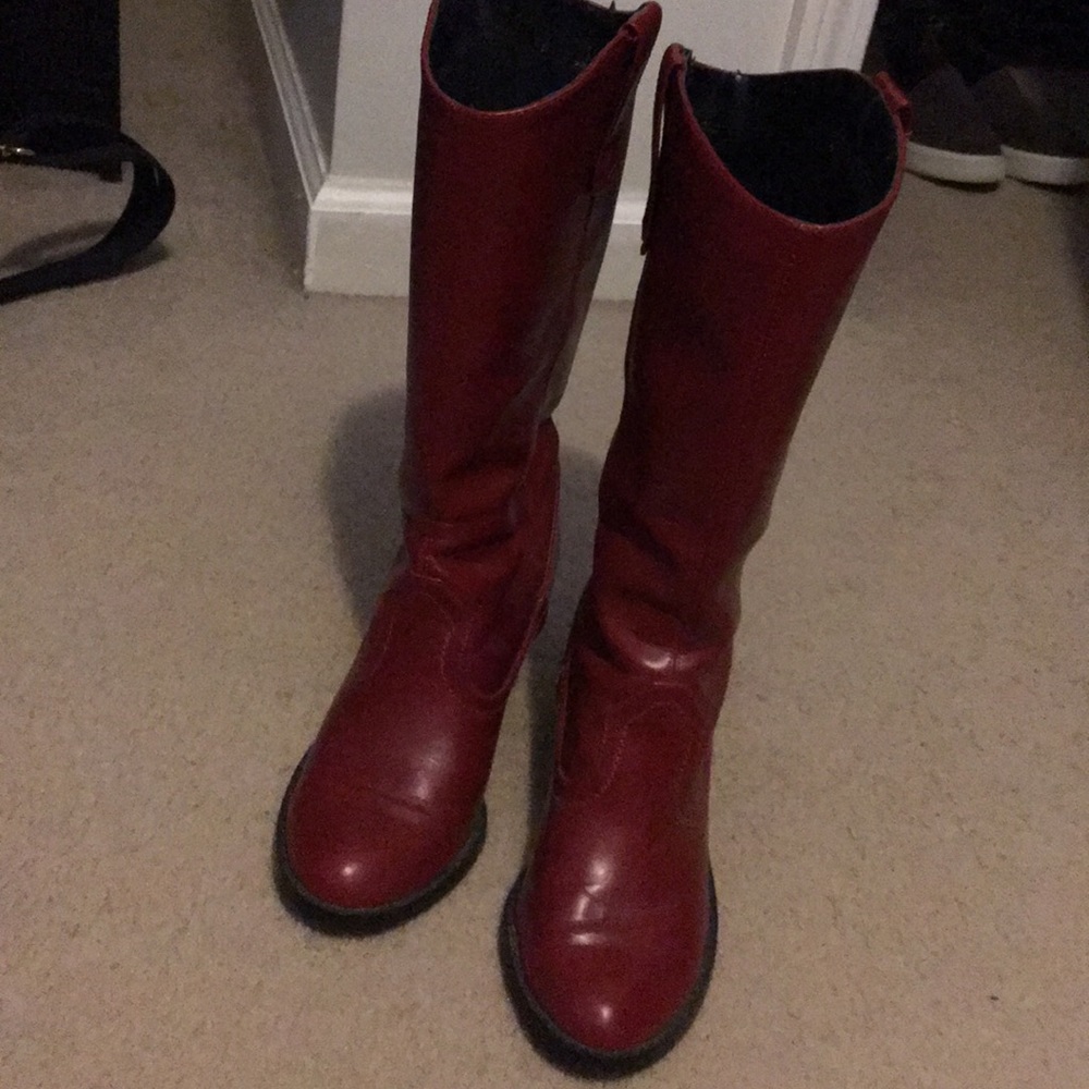 Red boots